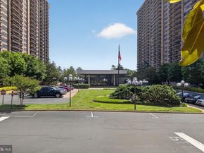 3705 S George Mason Drive 1206S, Falls Church VA 22041
