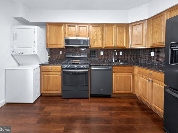 3705 S George Mason Drive 1206S, Falls Church VA 22041