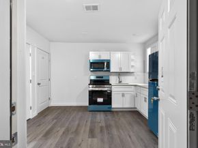 1538 W Tioga Street, Philadelphia PA 19140