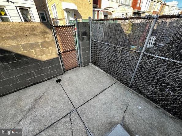 2432 E Hazzard Street, Philadelphia PA 19125