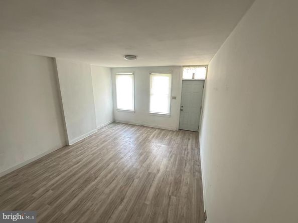 2336 S 72nd Street, Philadelphia PA 19142