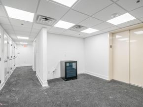160 N 2nd Street 302, Philadelphia PA 19106