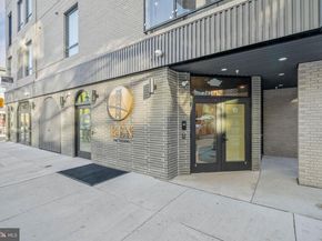 160 N 2nd Street 302, Philadelphia PA 19106