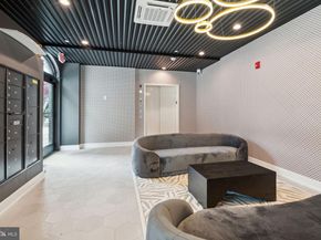 160 N 2nd Street 302, Philadelphia PA 19106