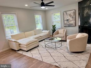 565 Hulmeville Road, Langhorne PA 19047