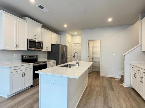 2621 River Birch Road, Herndon VA 20171