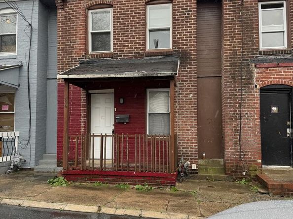536 Keystone Avenue, Darby PA 19023