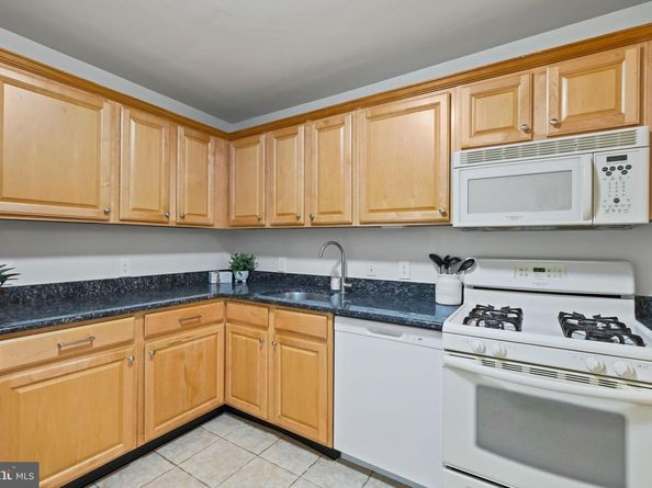 5101 River Road 513, Bethesda MD 20816