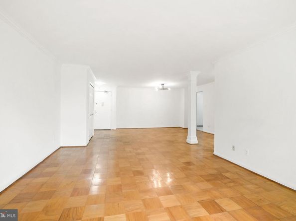 5101 River Road 513, Bethesda MD 20816