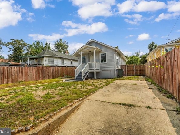 3312 D Street SE, Washington DC 20019