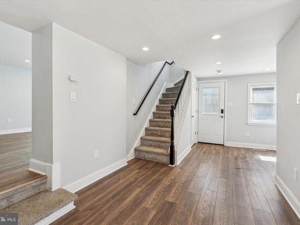 636 Ridge Pike, Lafayette Hill PA 19444