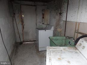 2840 Fanshawe Street, Philadelphia PA 19149