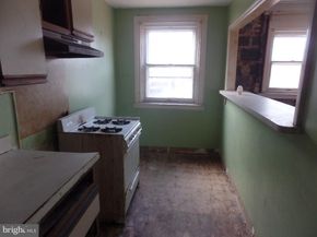 2840 Fanshawe Street, Philadelphia PA 19149