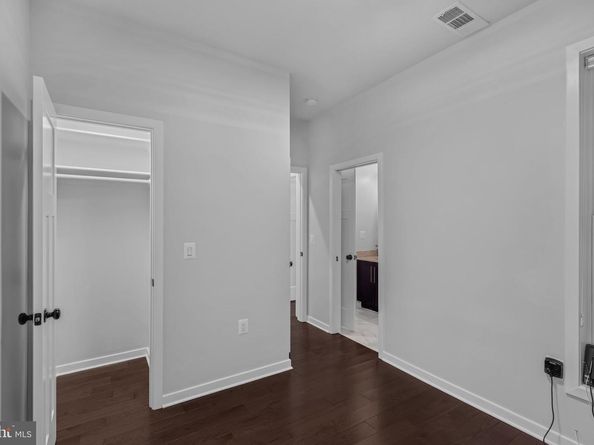 15 N Street NW 2, Washington DC 20001