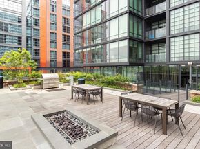 45 Sutton Square SW 607, Washington DC 20024