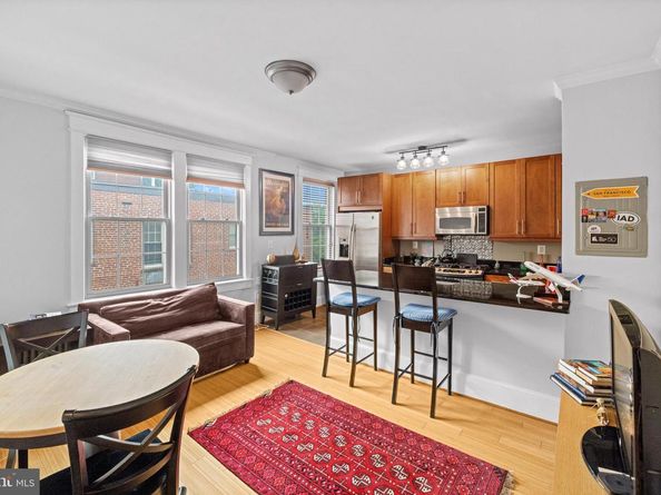 3024 Wisconsin Avenue NW 208, Washington DC 20016