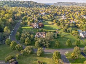 55 Woodside Lane, New Hope PA 18938