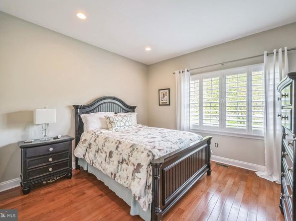 55 Woodside Lane, New Hope PA 18938