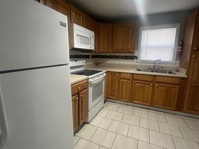 520 W Indiana Avenue, Philadelphia PA 19133