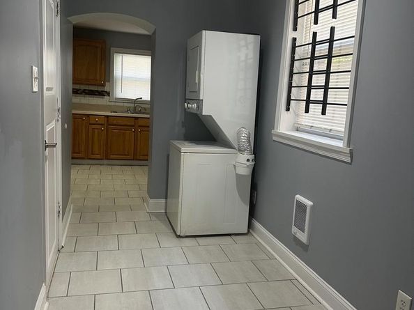 520 W Indiana Avenue, Philadelphia PA 19133