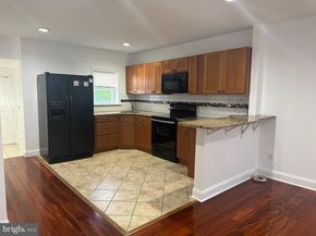 520 W Indiana Avenue, Philadelphia PA 19133