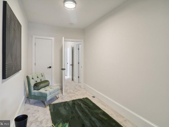639 NW Columbia Road NW, Washington DC 20001