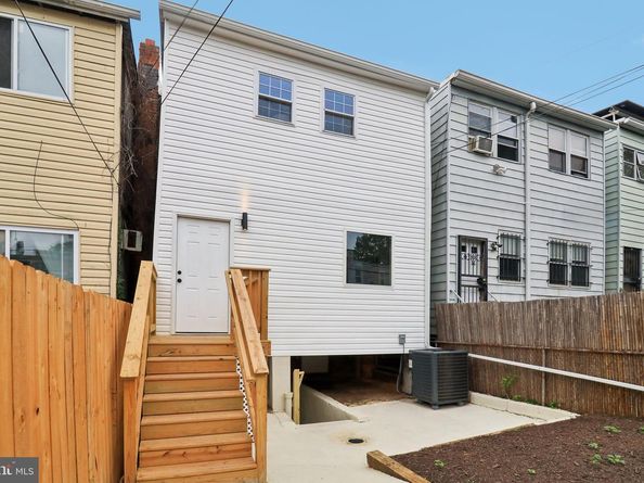639 NW Columbia Road NW, Washington DC 20001