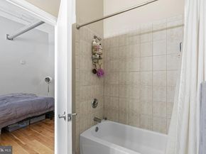 2200 Arch Street 409, Philadelphia PA 19103