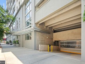 2200 Arch Street 409, Philadelphia PA 19103