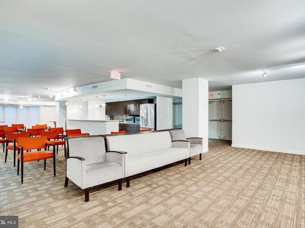 5101 River Road 811, Bethesda MD 20816