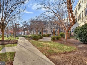 212 Oakwood Street SE B5, Washington DC 20032