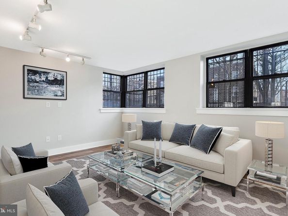 212 Oakwood Street SE B5, Washington DC 20032