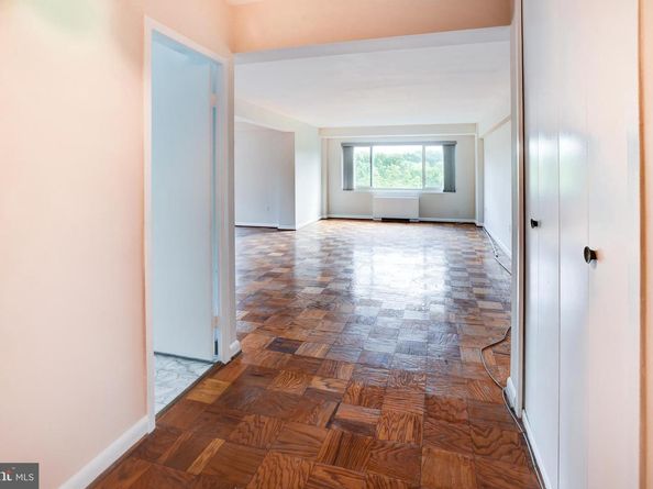 4201 Cathedral Avenue NW 1004E, Washington DC 20016