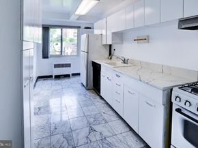 4201 Cathedral Avenue NW 1004E, Washington DC 20016