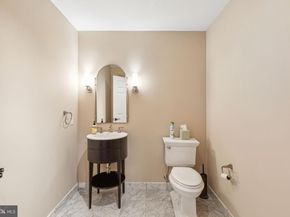 1500 Chestnut Street 20K, Philadelphia PA 19102