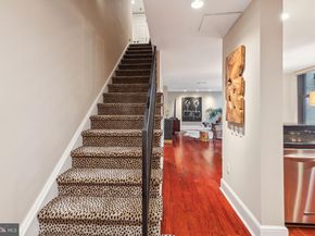 1500 Chestnut Street 20K, Philadelphia PA 19102