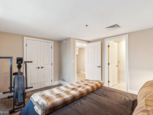 1500 Chestnut Street 20K, Philadelphia PA 19102