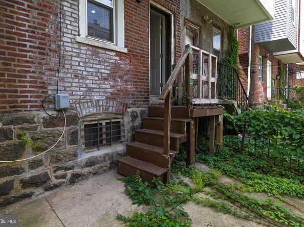 5551 Addison Street, Philadelphia PA 19143