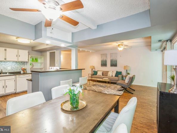 11833 Shire Court 12C, Reston VA 20191