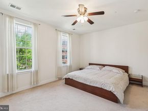 105 Commodore Court, Philadelphia PA 19146