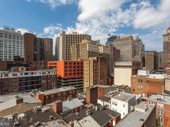 250 S 13TH Street 6A, Philadelphia PA 19107