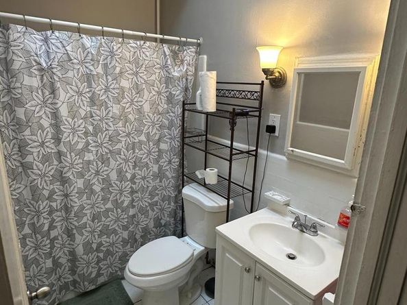7420 Torresdale Avenue, Philadelphia PA 19136