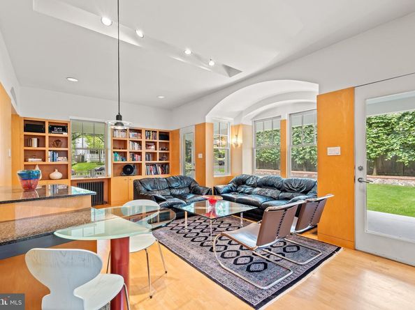 3700 Underwood Street, Chevy Chase MD 20815