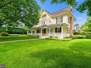 3700 Underwood Street, Chevy Chase MD 20815