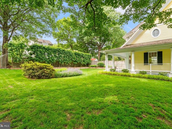 3700 Underwood Street, Chevy Chase MD 20815