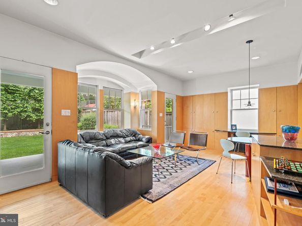 3700 Underwood Street, Chevy Chase MD 20815