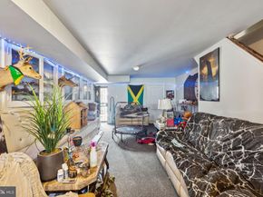 5615 N Warnock Street, Philadelphia PA 19141