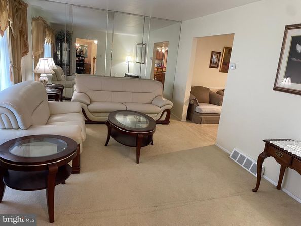 333 Sussex Boulevard, Broomall PA 19008