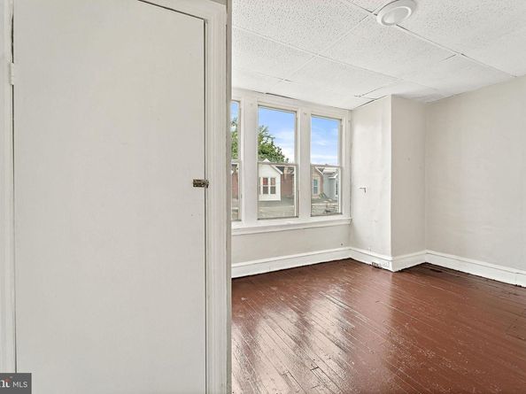 6068 Regent Street, Philadelphia PA 19142
