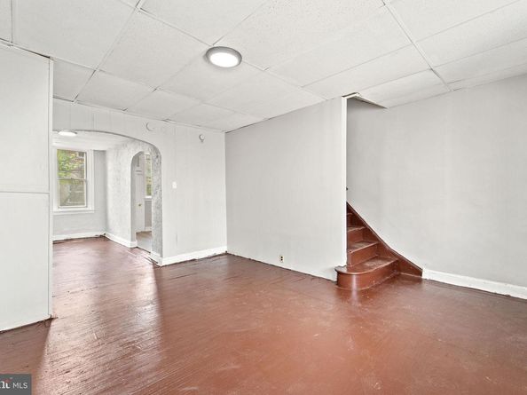 6068 Regent Street, Philadelphia PA 19142